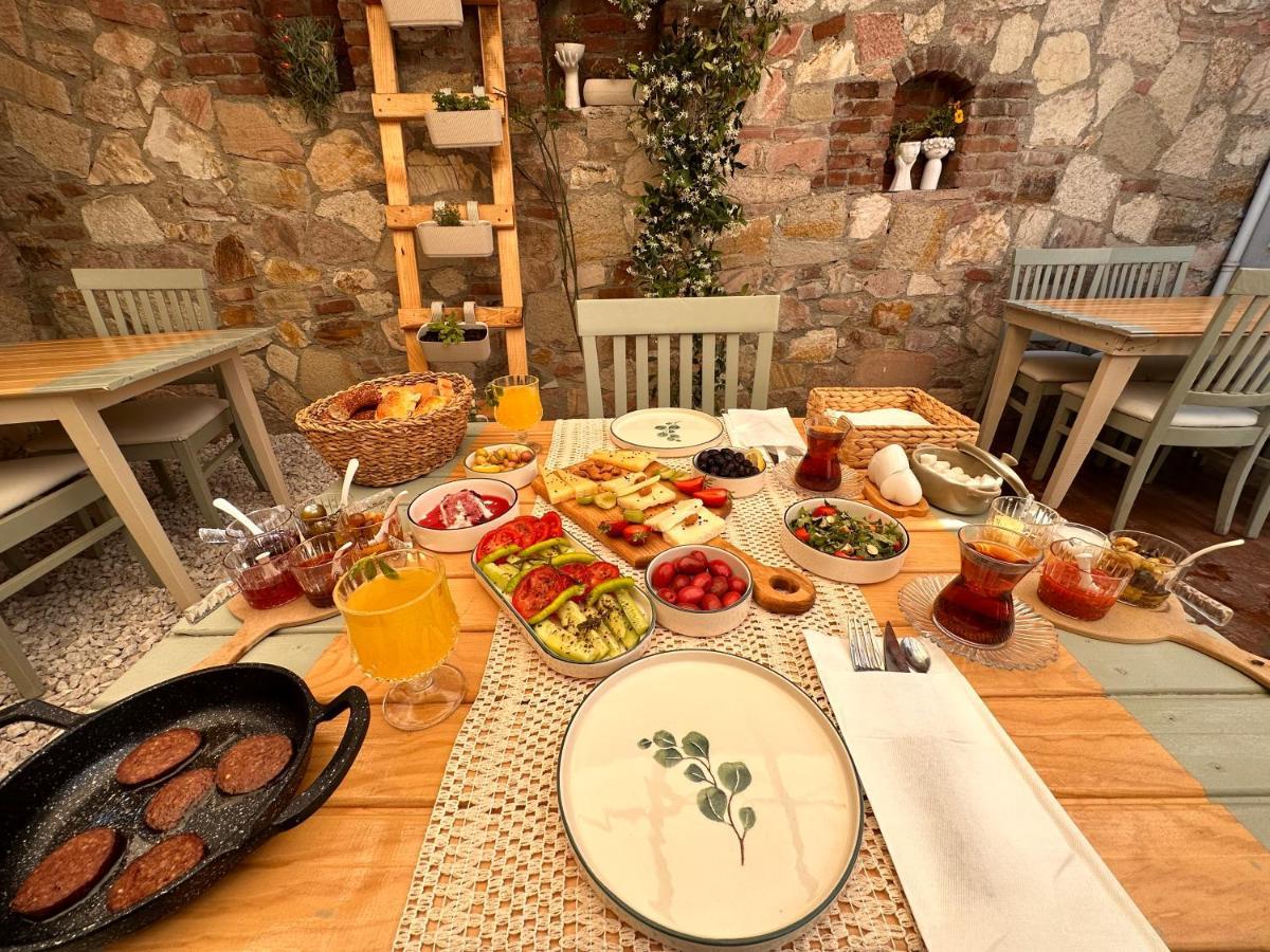 Hanole Guest House Ayvalı المظهر الخارجي الصورة