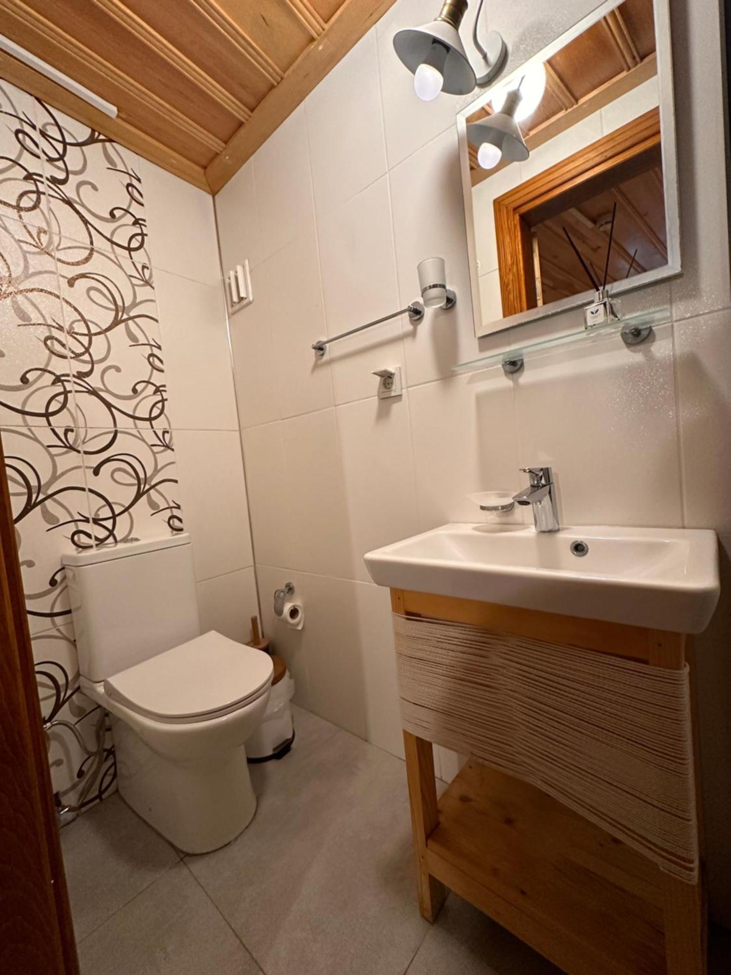 Hanole Guest House Ayvalı المظهر الخارجي الصورة