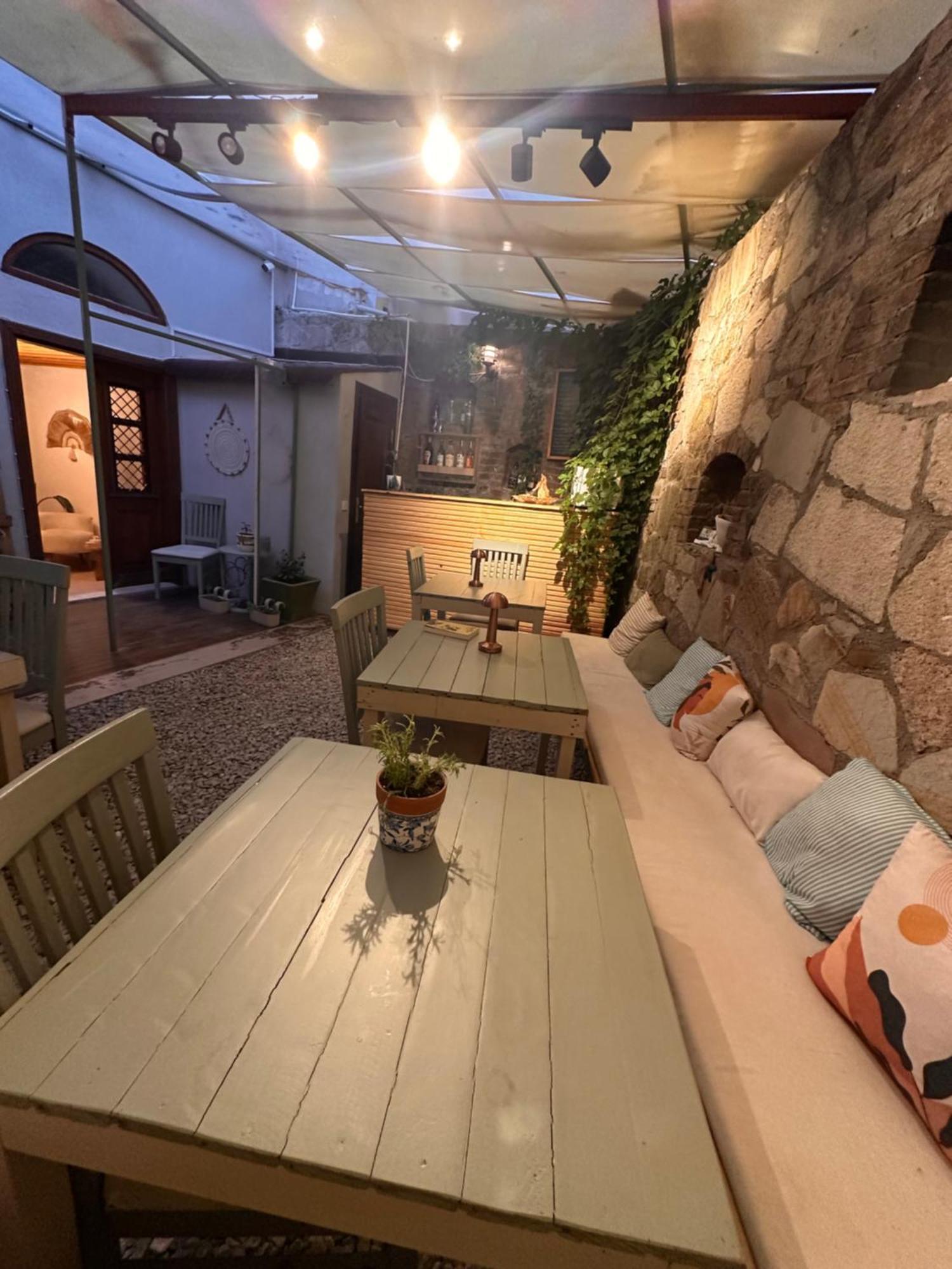 Hanole Guest House Ayvalı المظهر الخارجي الصورة