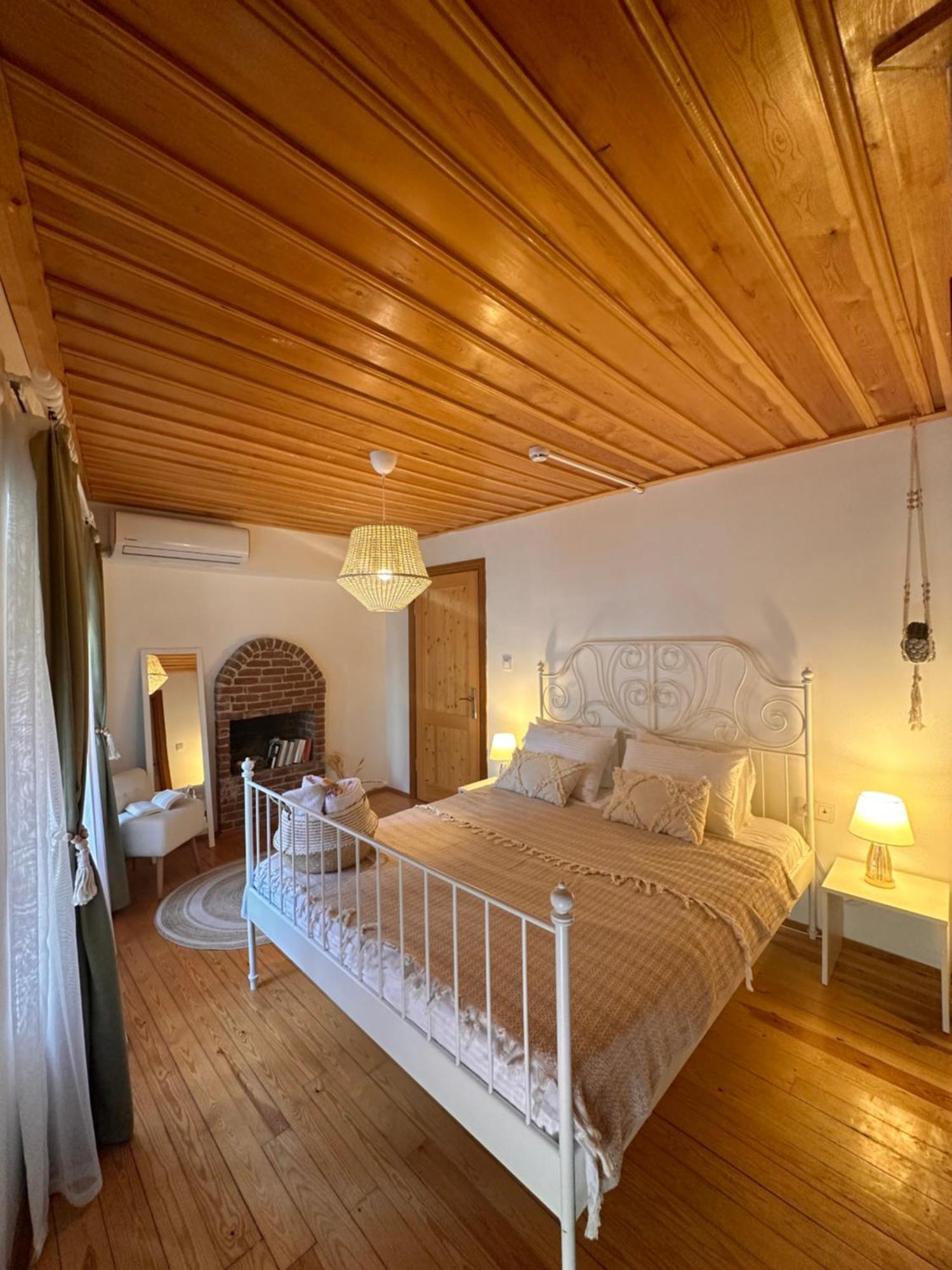 Hanole Guest House Ayvalı المظهر الخارجي الصورة