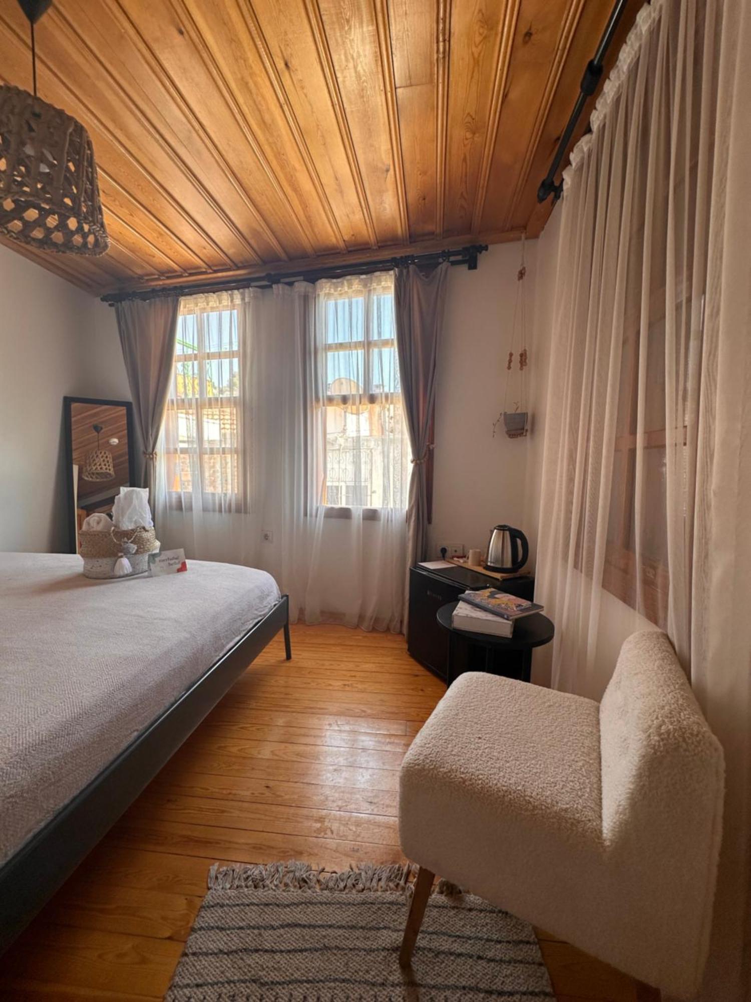 Hanole Guest House Ayvalı المظهر الخارجي الصورة